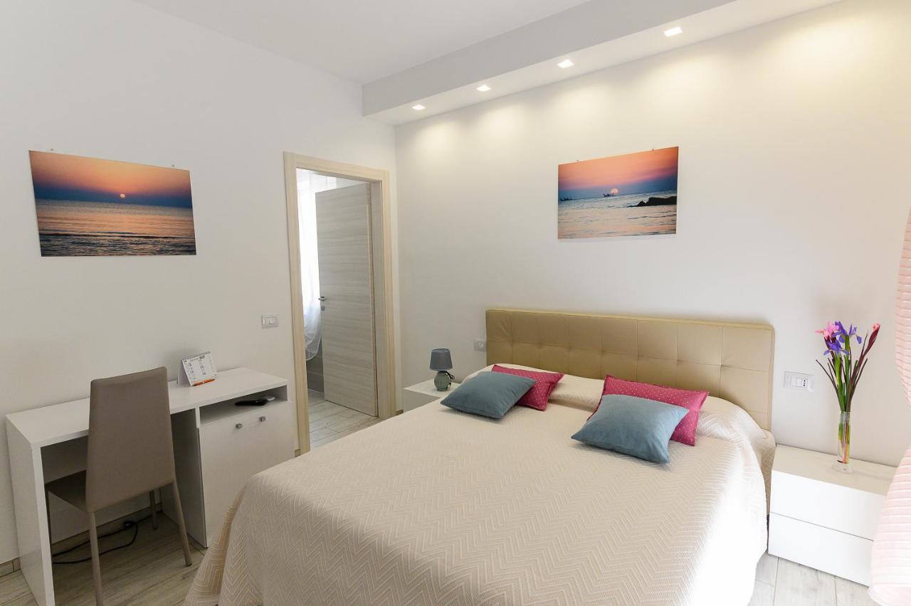 Pineta Del Mare Panzió Alba Adriatica Kültér fotó