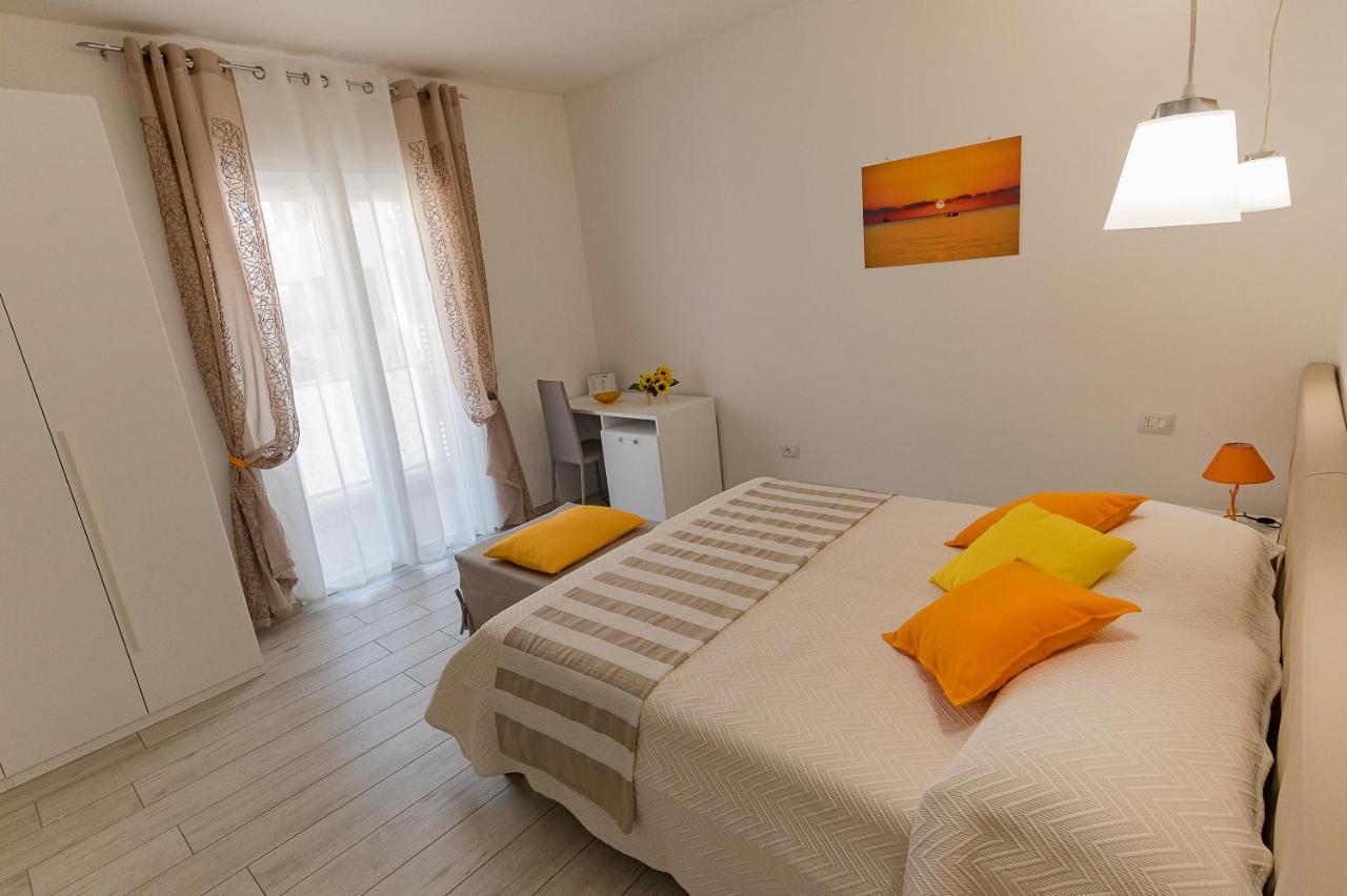 Pineta Del Mare Panzió Alba Adriatica Kültér fotó